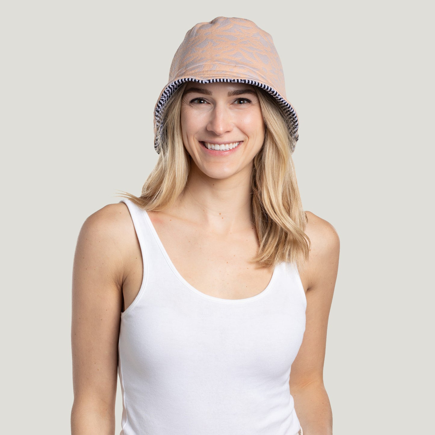 BUCKET HAT SPACER