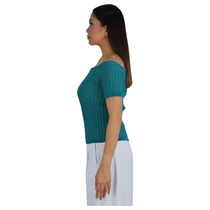 PLAIN OFFSHOULDER TOP