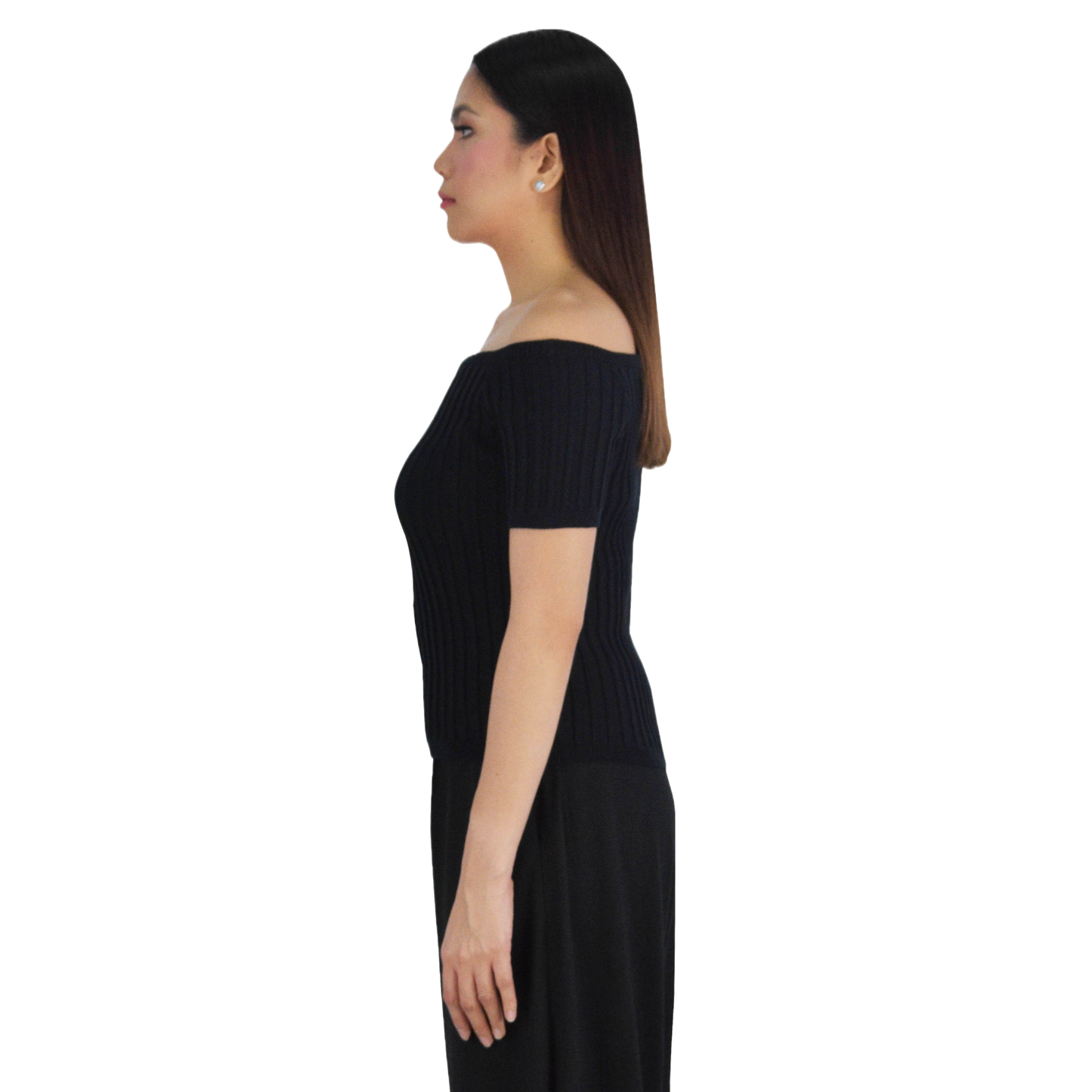 PLAIN OFFSHOULDER TOP
